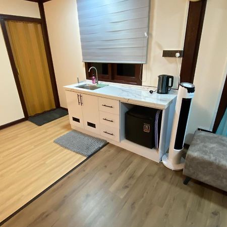 Tts Staycation Chalet Kampung Penarik Bagian luar foto