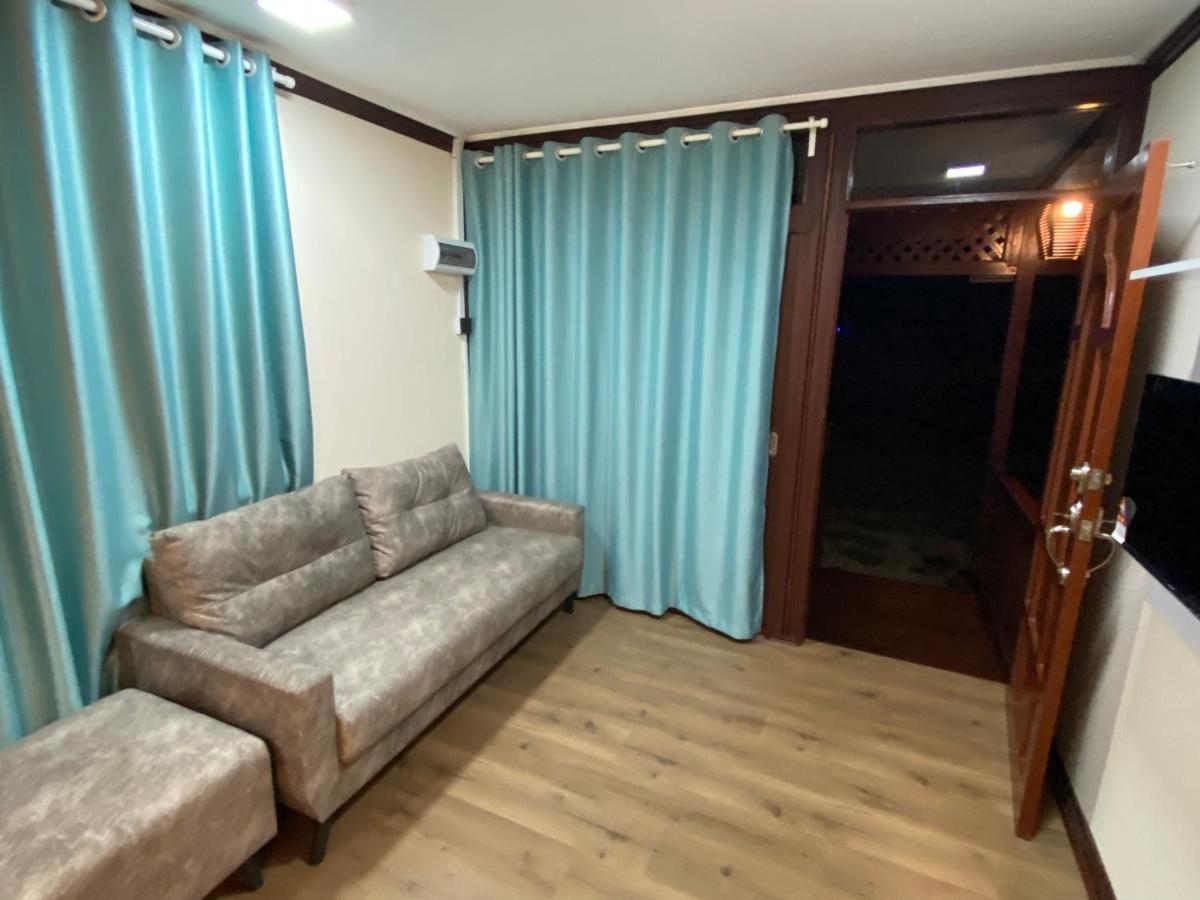Tts Staycation Chalet Kampung Penarik Bagian luar foto